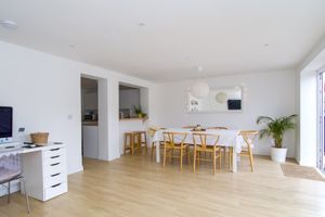 Photo 23- click for photo gallery